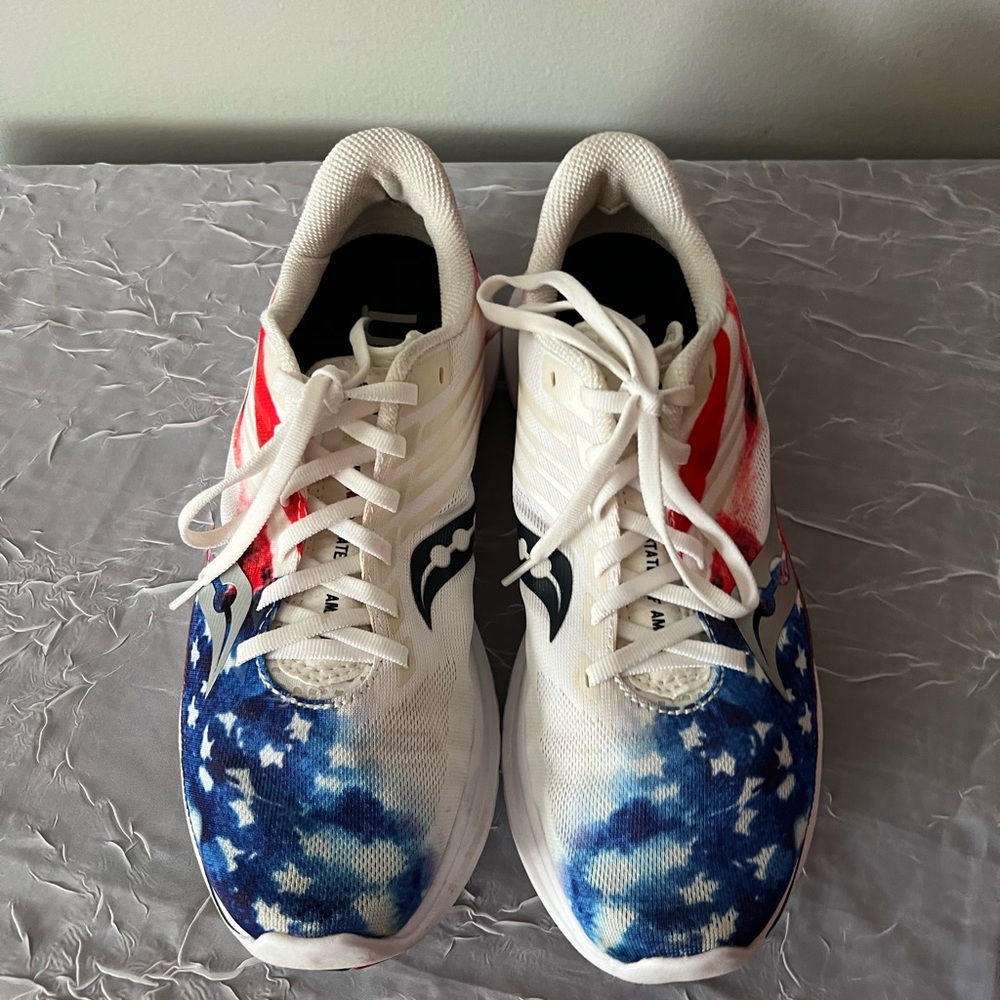 Woman’s Kinvara running shoes patriotic design size 11